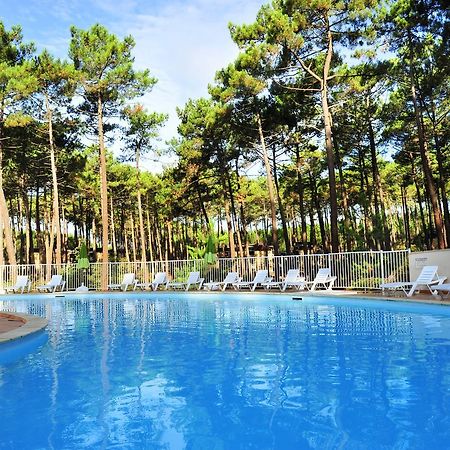 Vtf Les Bruyeres Hotel Maubuisson Eksteriør billede