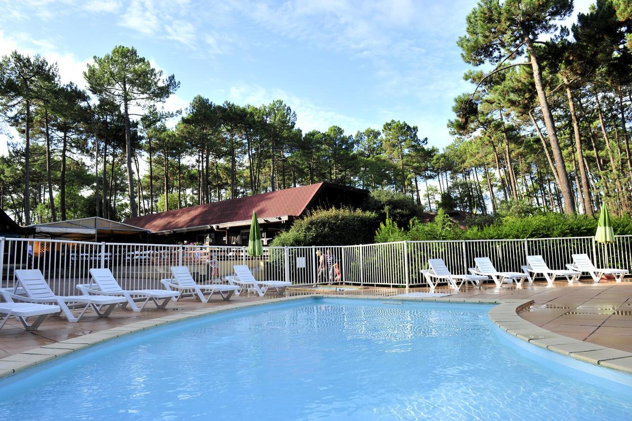 Vtf Les Bruyeres Hotel Maubuisson Eksteriør billede
